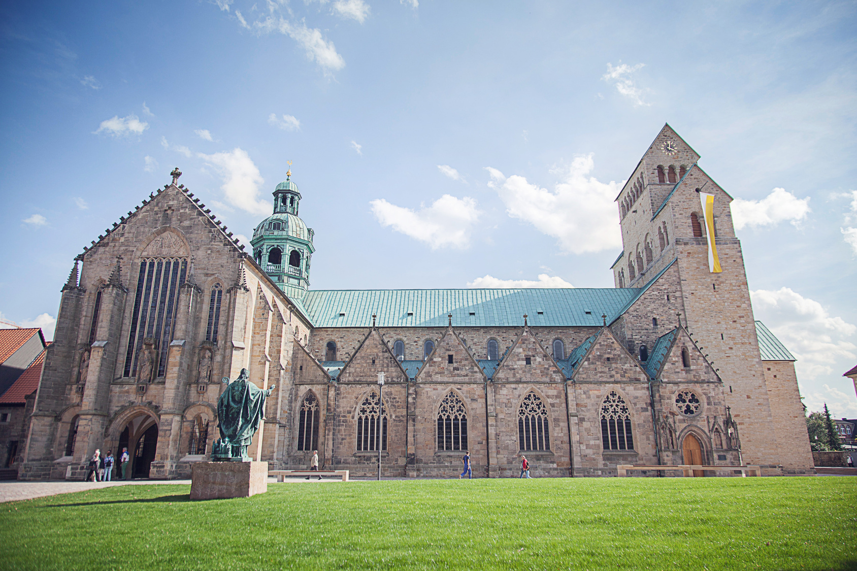 Mariendom Hildesheim; Detektei Hildesheim, Detektiv Hildesheim, Privatdetektiv Hildesheim